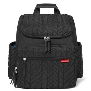 SKIP HOP forma pack & go diaper backpack bag